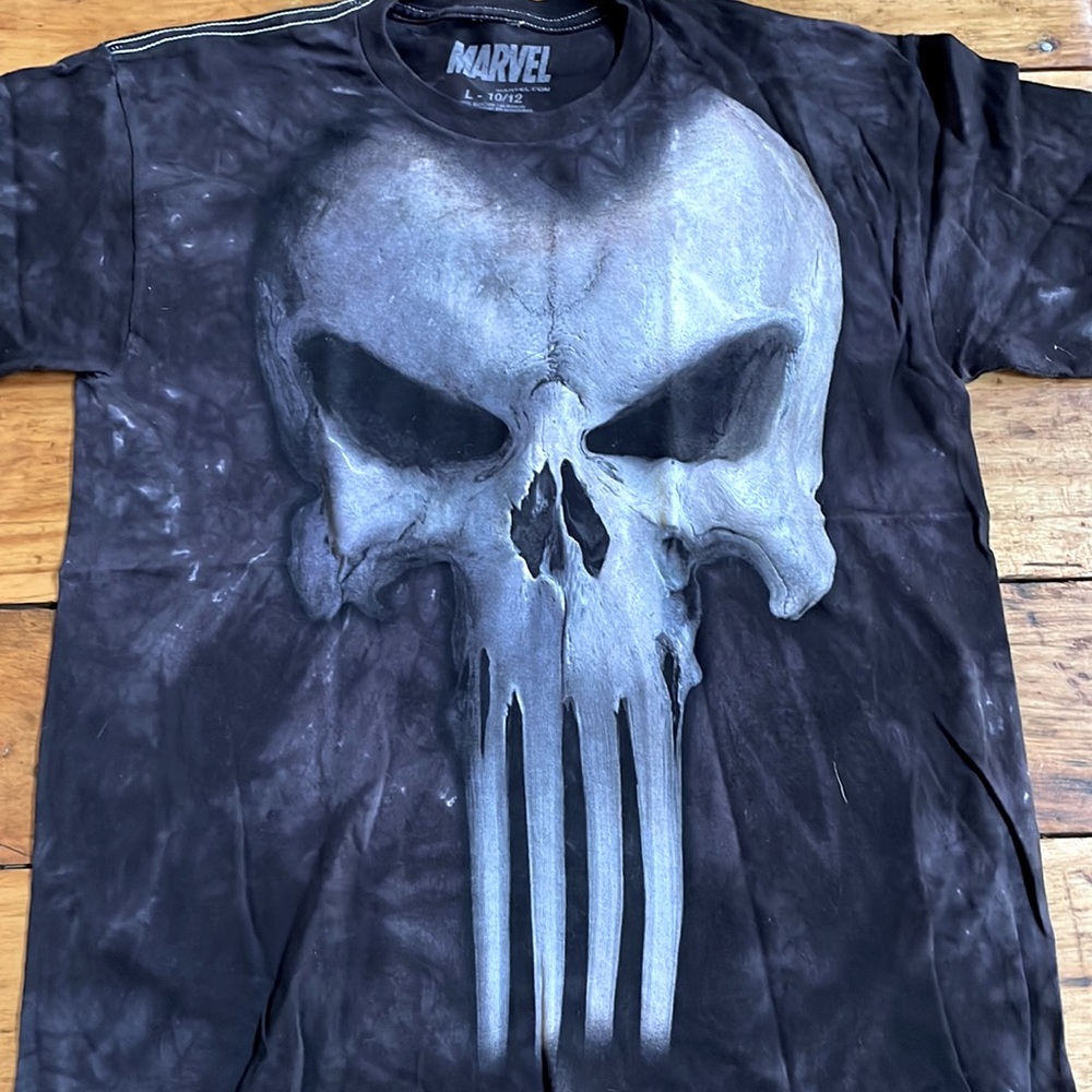 MARVEL TYE-DYE T-SHIRT BOYS SIZE LARGE 10-12